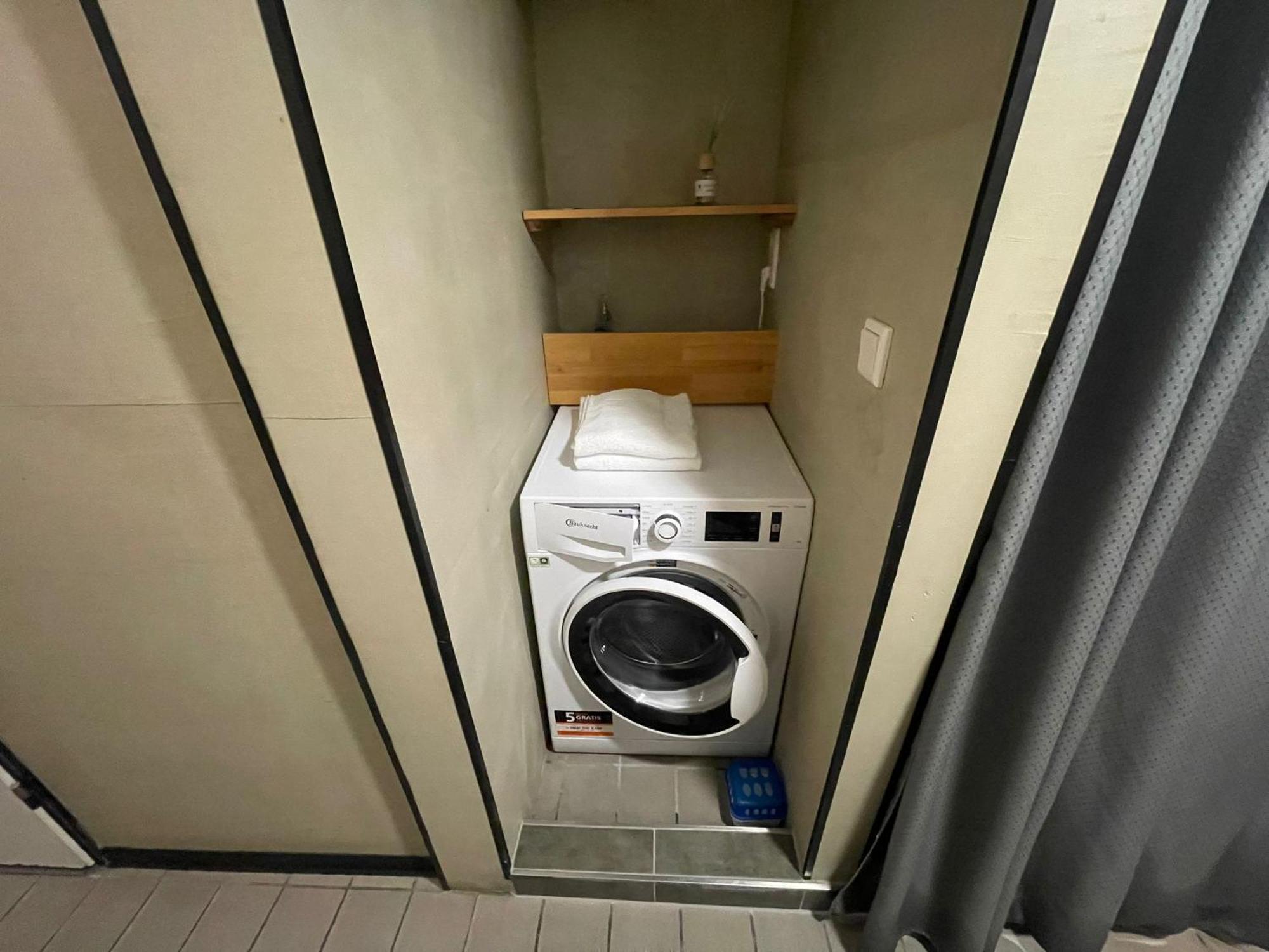 Koby Work&Stay Souterrain Apartment, Wifi&Komfort Herford Luaran gambar